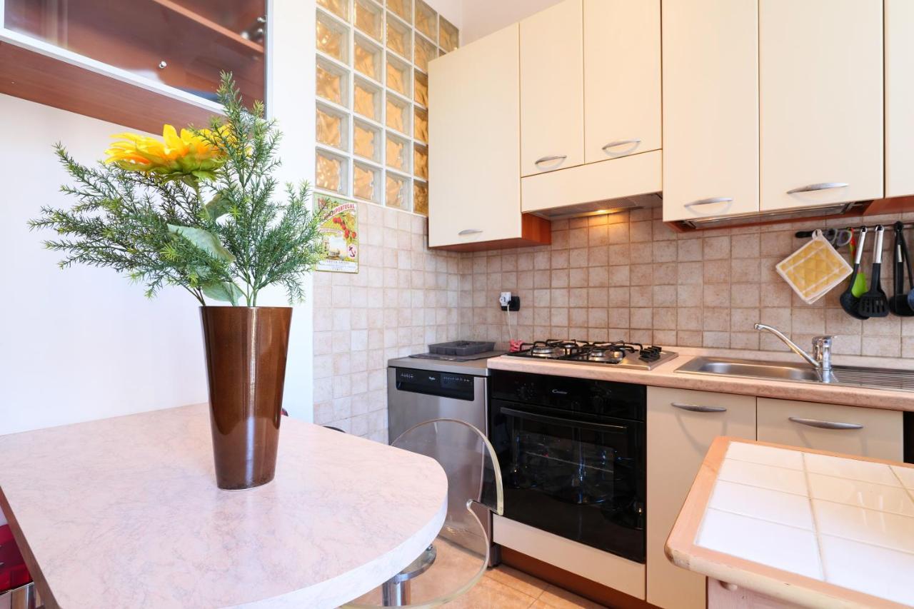 Primopiano - Tertulliano Apartment Milan Luaran gambar